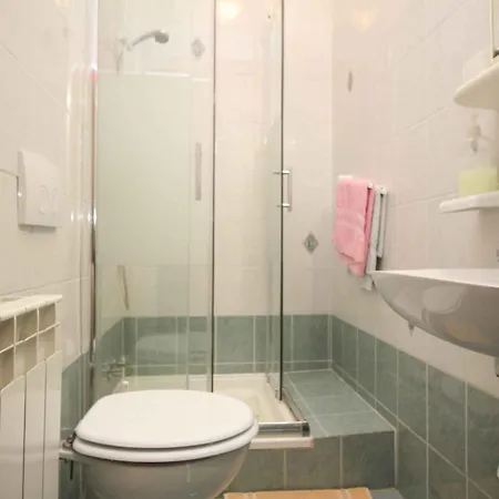 In - Insel Krk 54382 Guest house Punat
